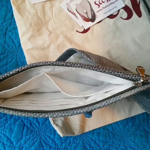 Dragon Handpainted Sash Bag - Picture 3 of 6